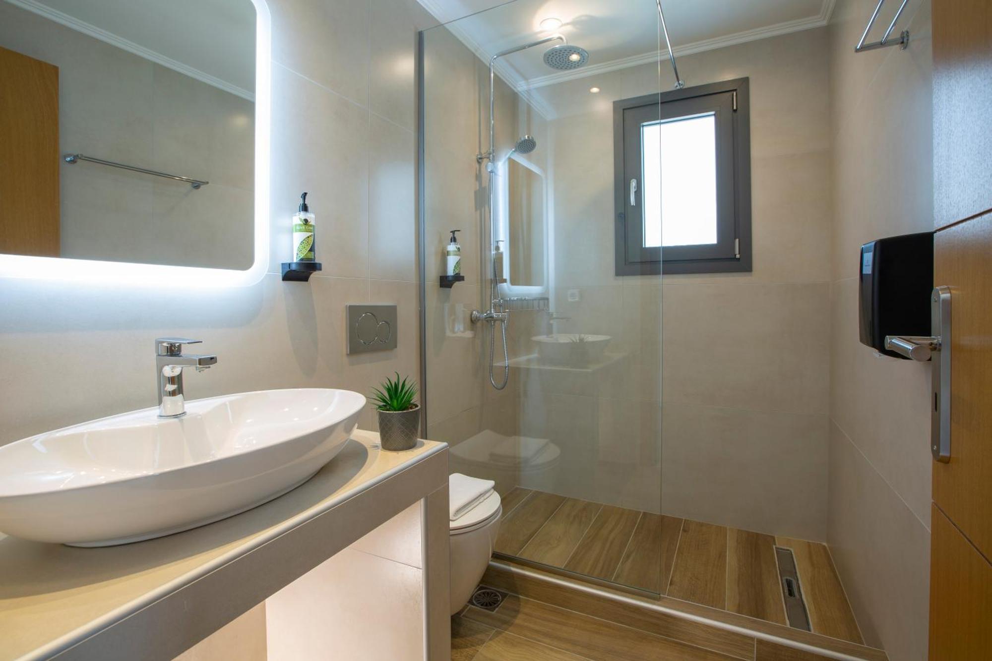 Zisis Suites Νυδρί Εξωτερικό φωτογραφία