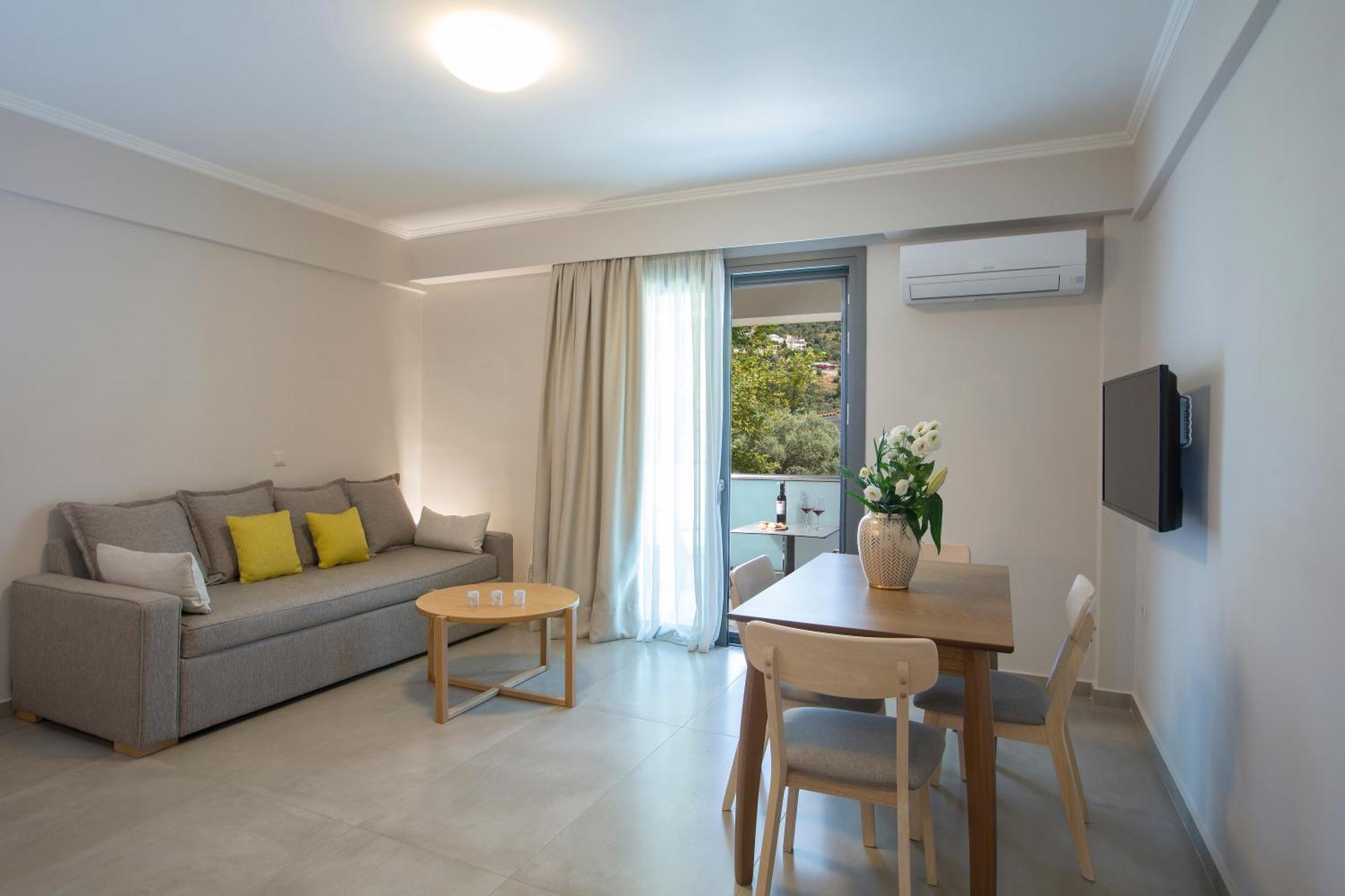 Zisis Suites Νυδρί Εξωτερικό φωτογραφία
