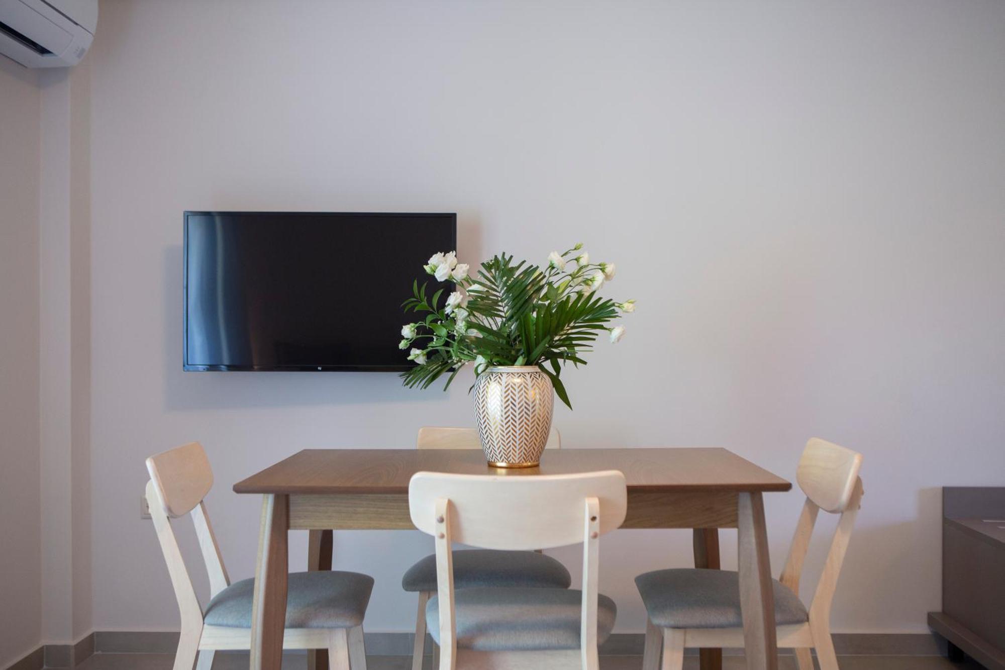 Zisis Suites Νυδρί Εξωτερικό φωτογραφία